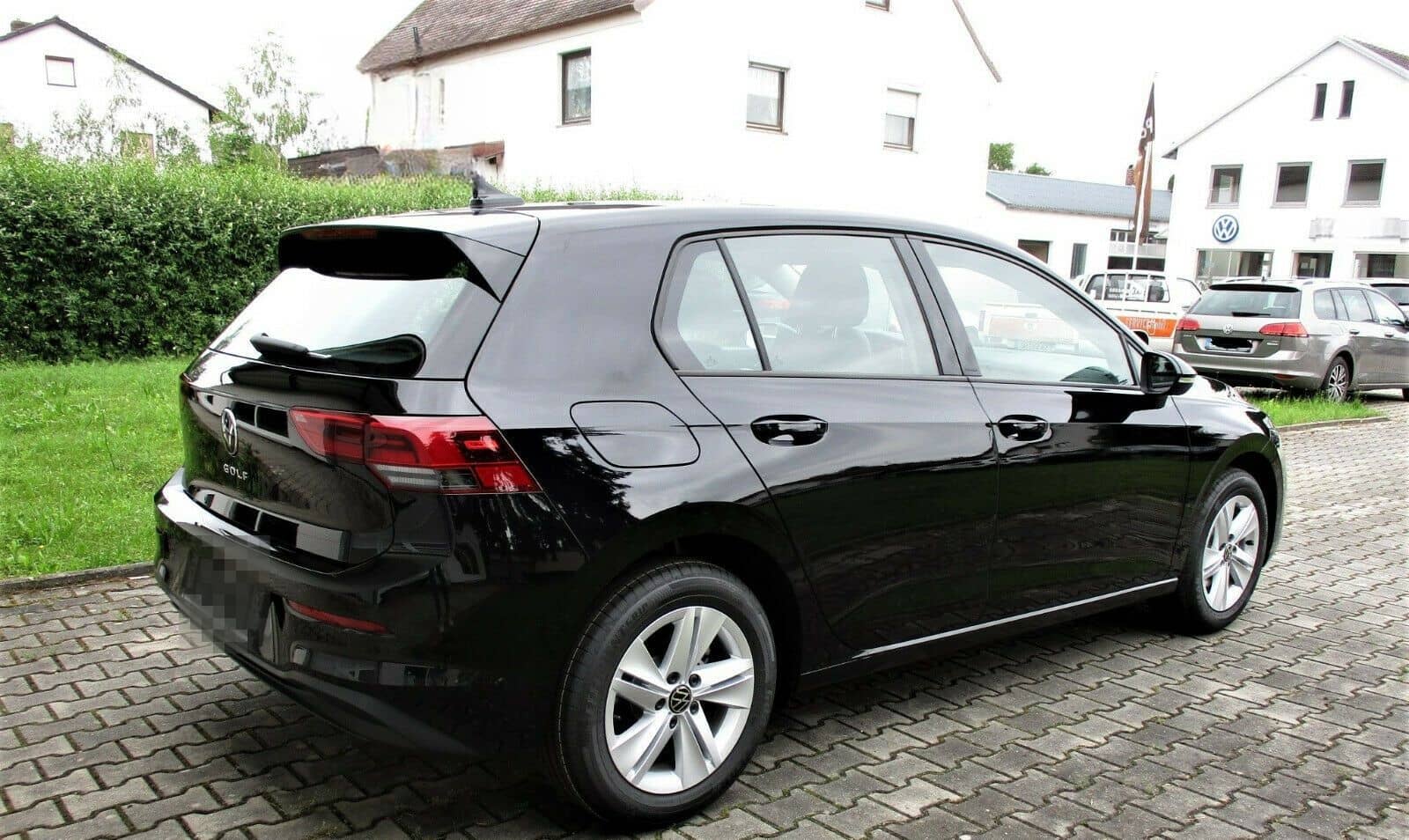 Volkswagen Golf VIII 1.5 TSI Life Navi / PDC foto 5