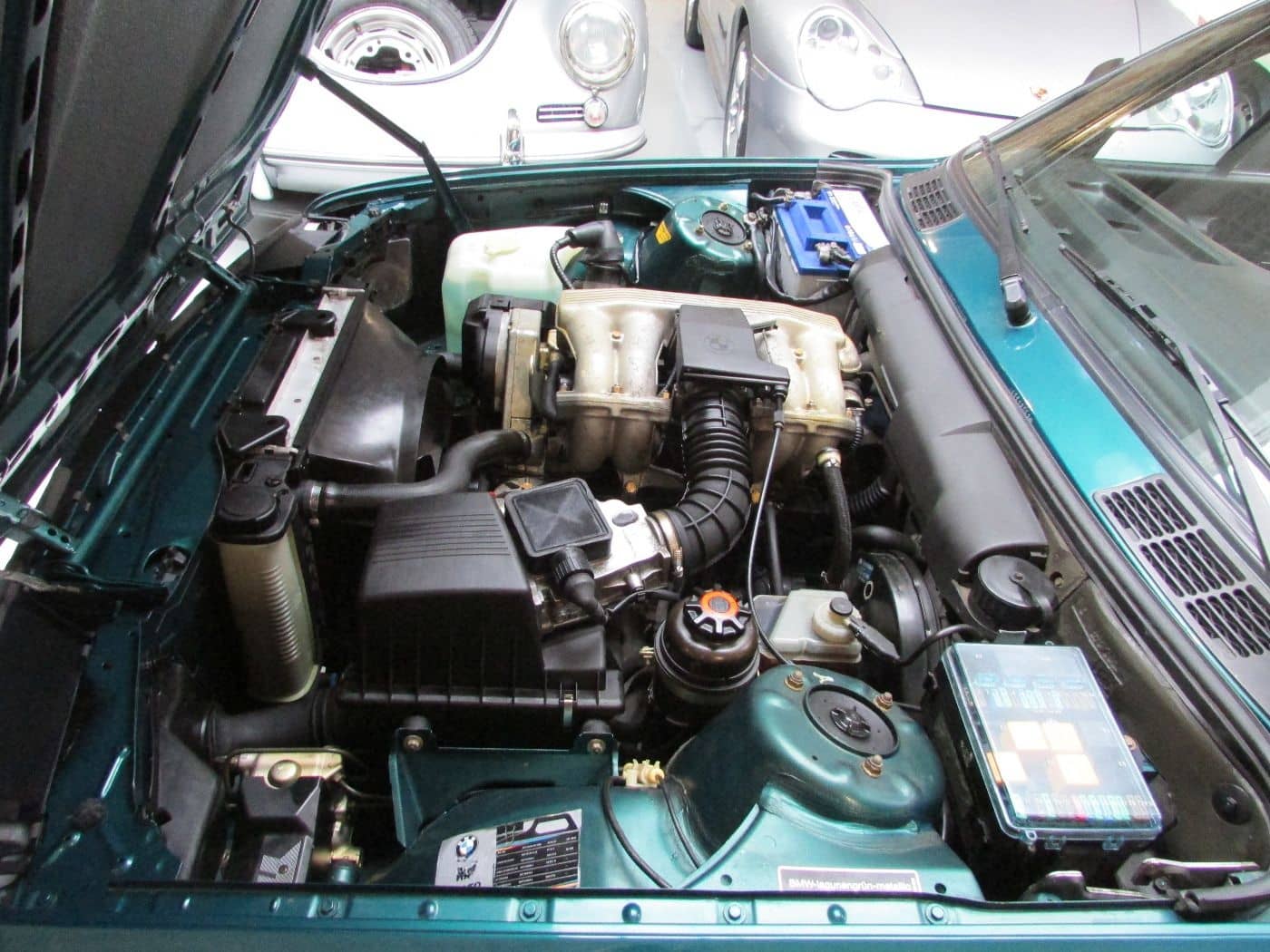 BMW 318i E30 1992 Cabriolet wenig Km seltene Farbe foto 18