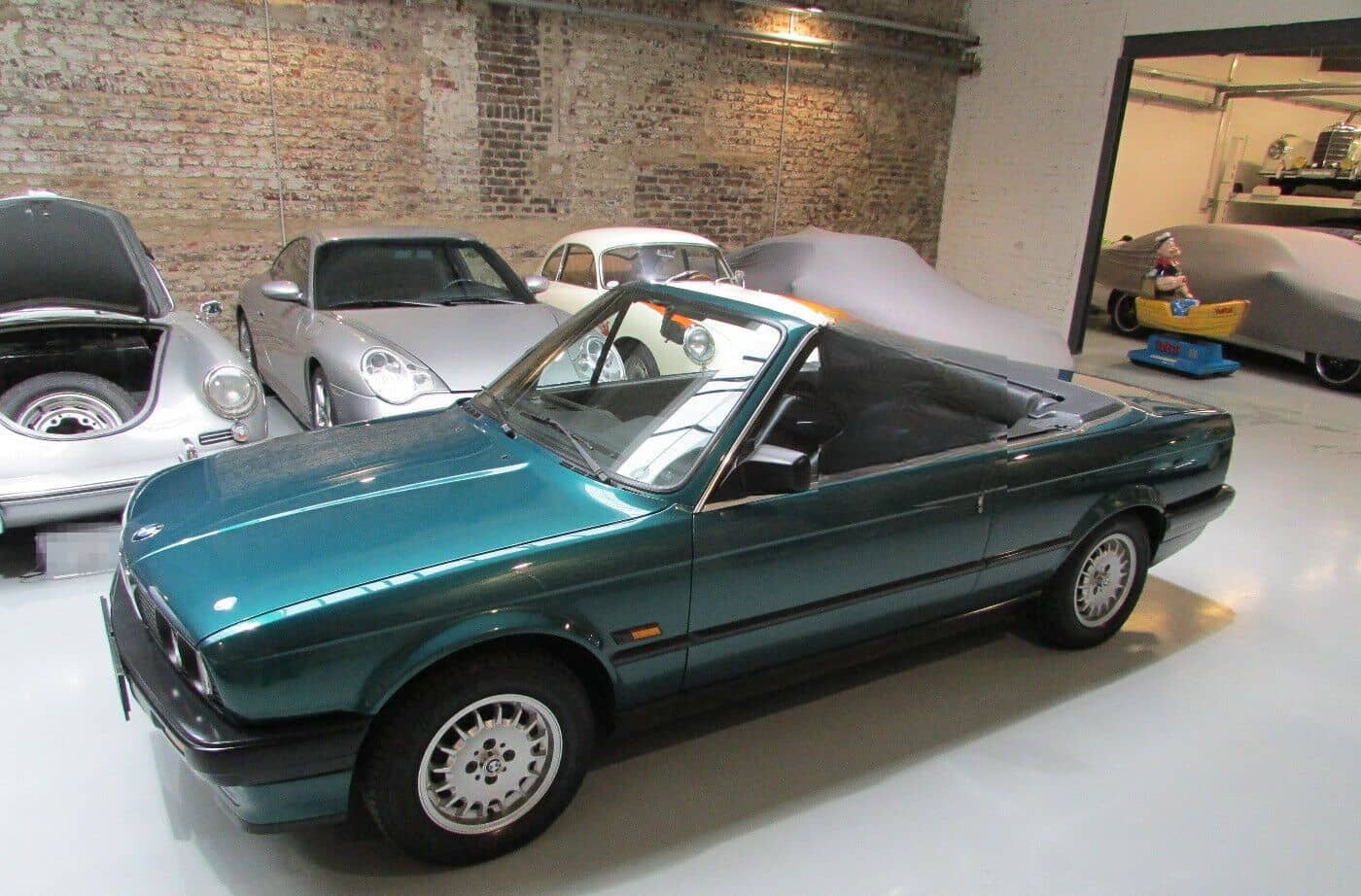 BMW 318i E30 1992 Cabriolet wenig Km seltene Farbe foto 6