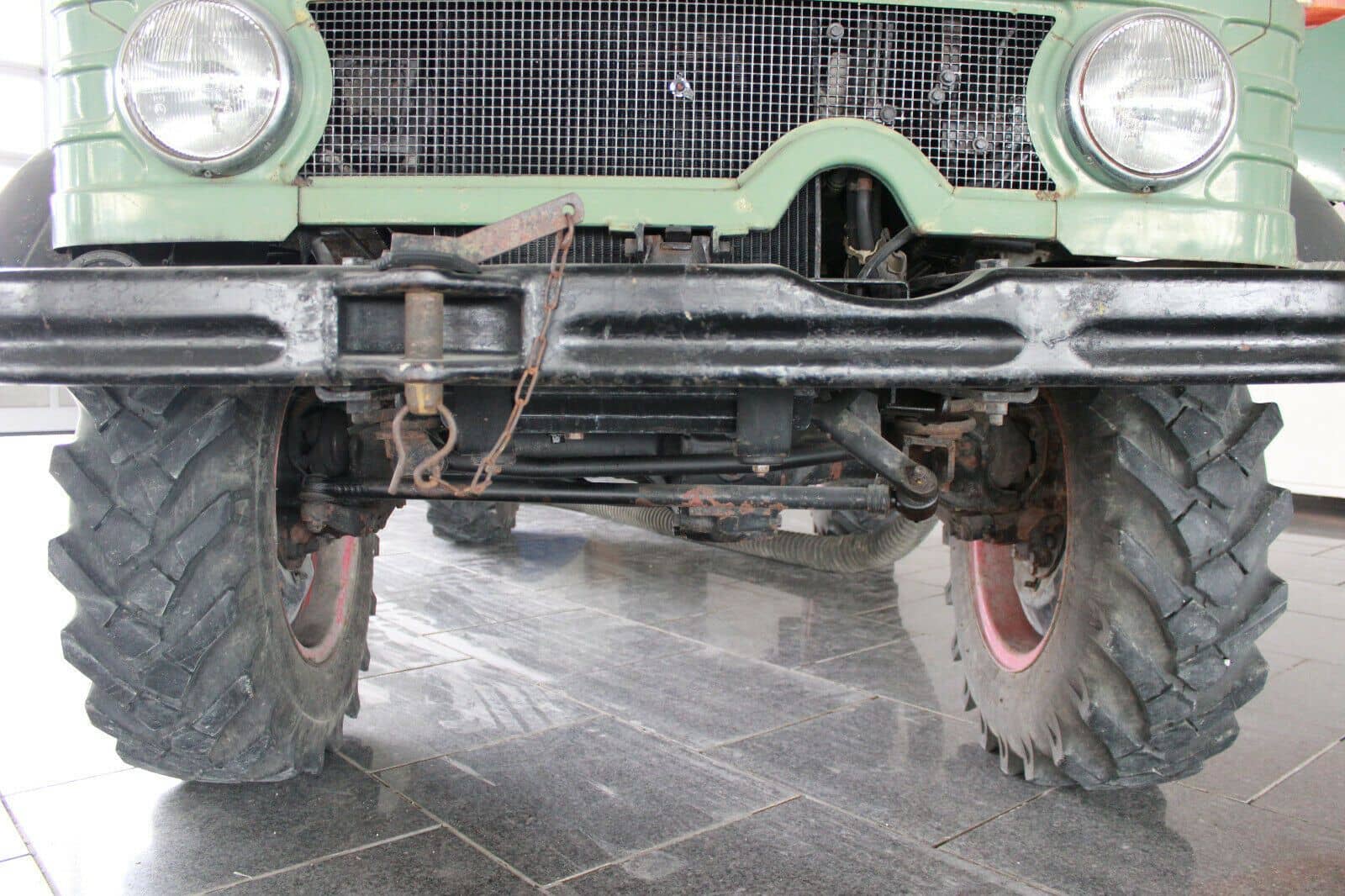 Mercedes-Benz Unimog 421 Cabrio foto 13