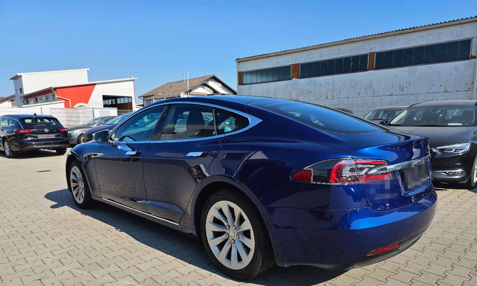 Tesla Model S 75 foto 5