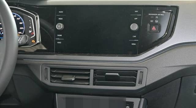 Volkswagen Taigo R-Line 1.0 TSI DSG IQ Navi DC DAB foto 13