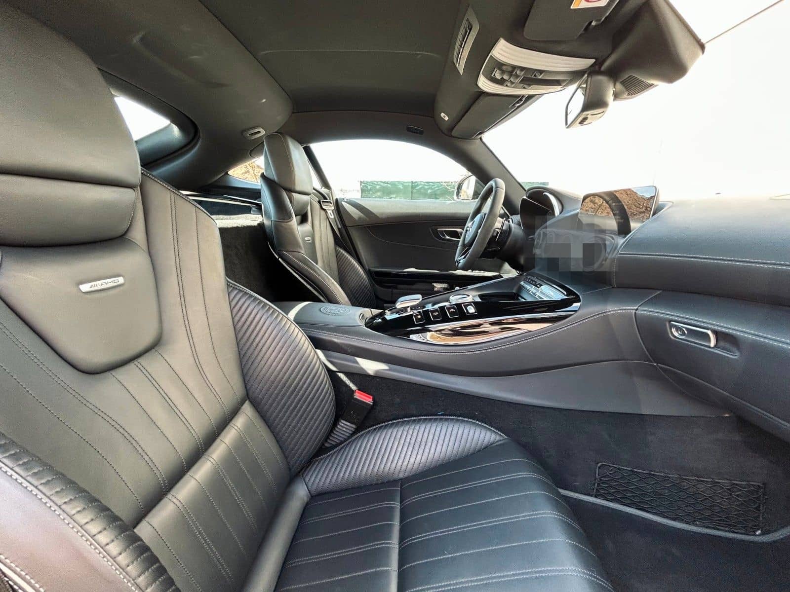 Mercedes-Benz AMG GT S foto 9