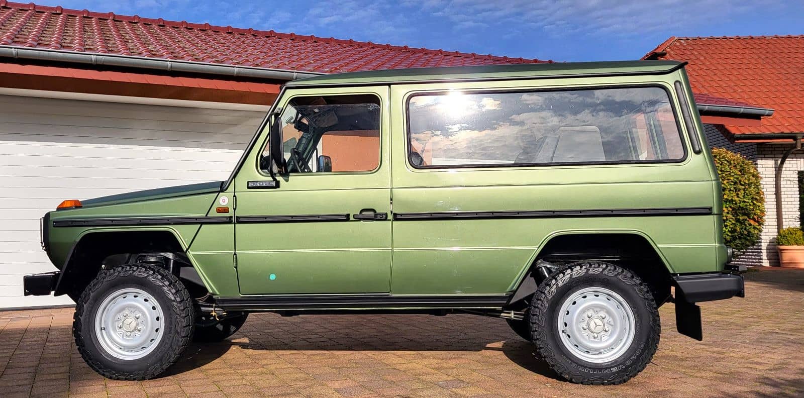 Mercedes-Benz 300GD"Zypressengrün"1 von 372 Stück! foto 12