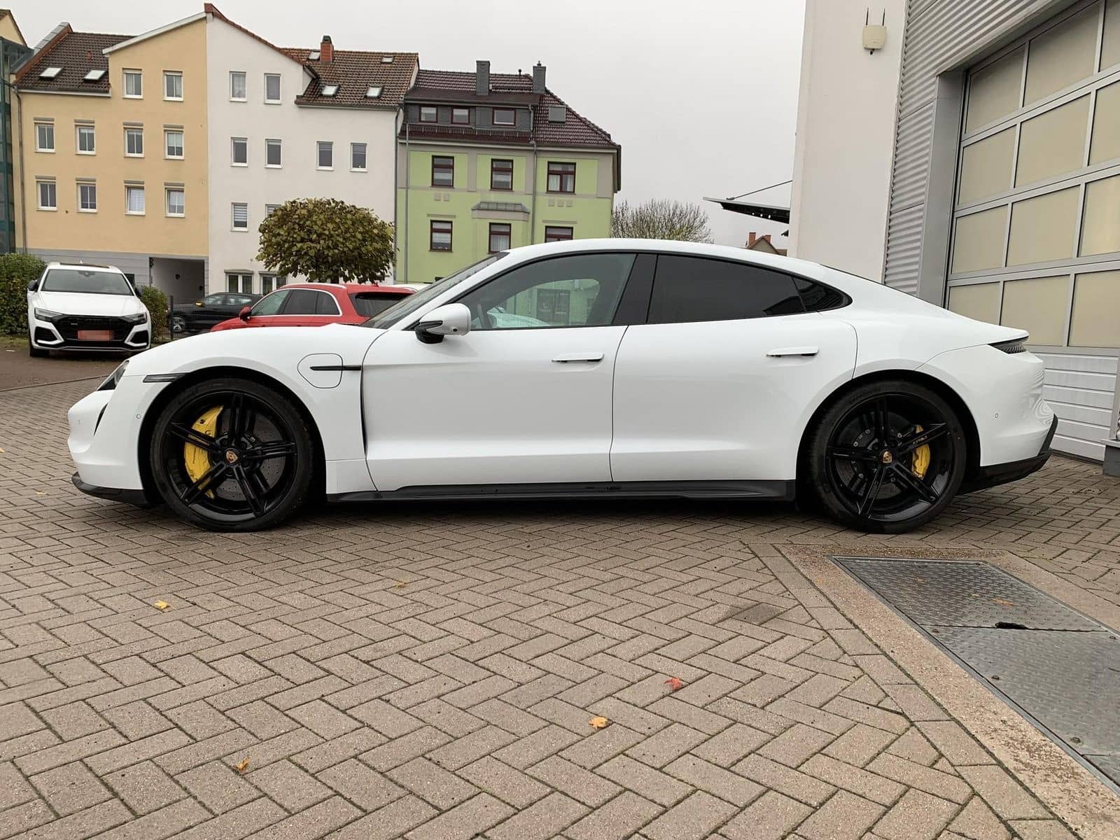 Porsche Taycan Turbo S Mod.23 Burmester+Sitzklima+Lift foto 8