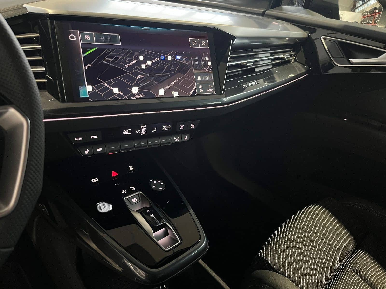 Audi Q4 e-tron foto 8