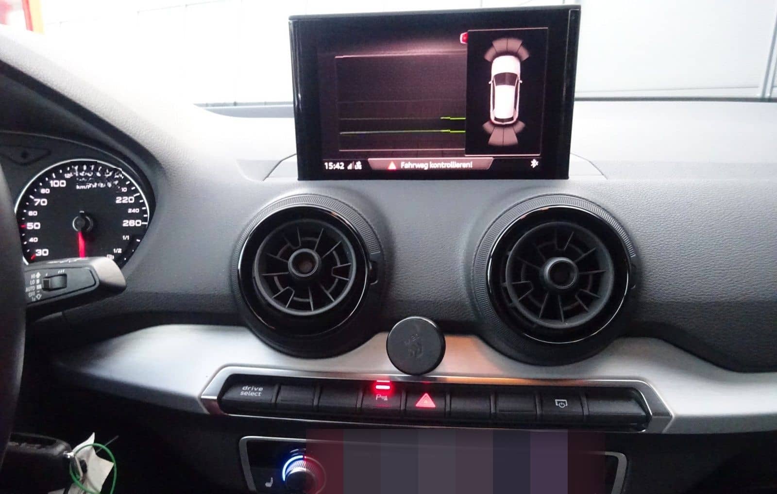 Audi Q2 sport 1,6 TDI foto 10