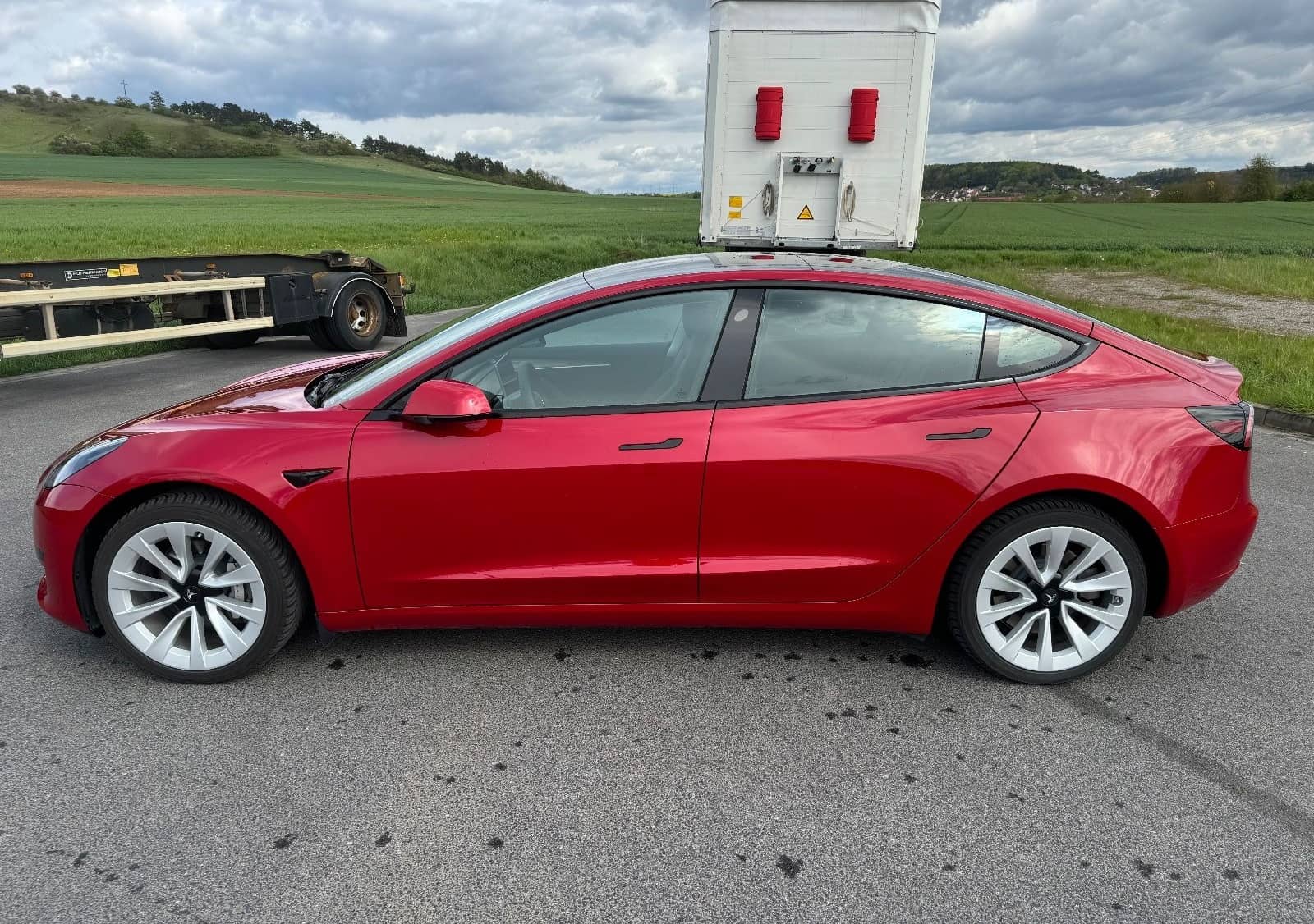 Tesla Model 3 RWD Allwetter 60 kWh Neuwertig Mwst foto 4