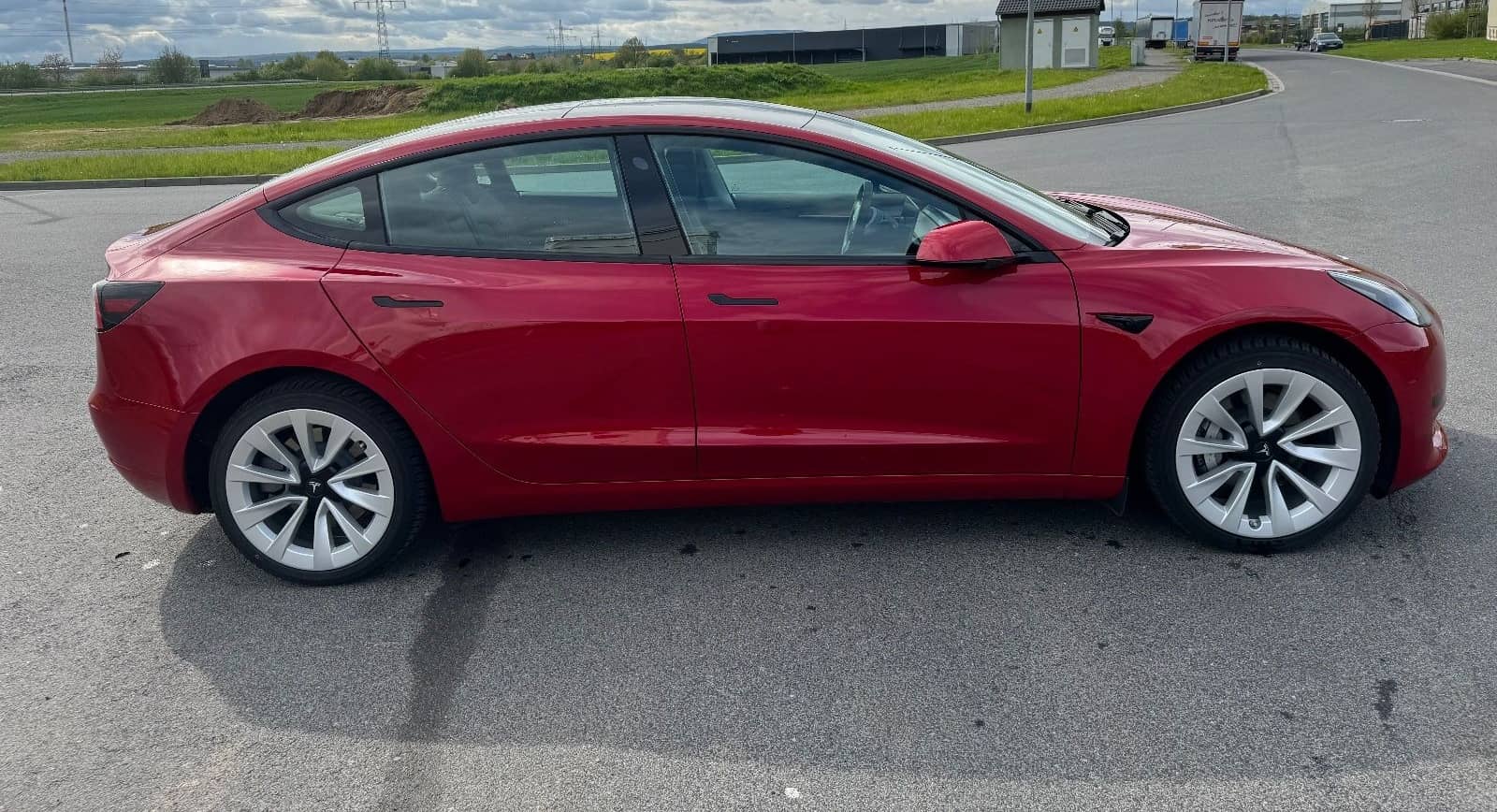 Tesla Model 3 RWD Allwetter 60 kWh Neuwertig Mwst foto 8