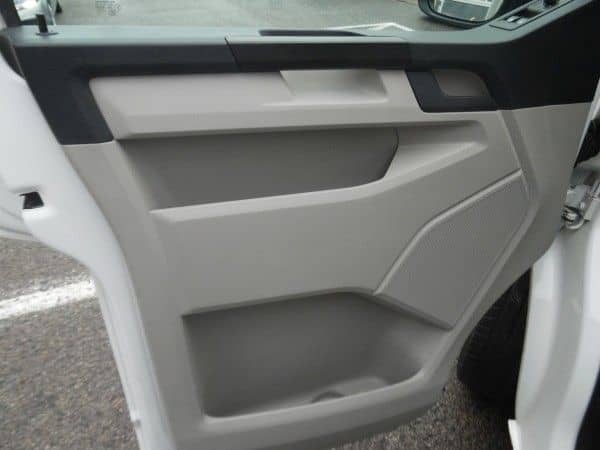 Volkswagen T6 Transporter Kasten-Kombi/ Würth-Innenausbau foto 4