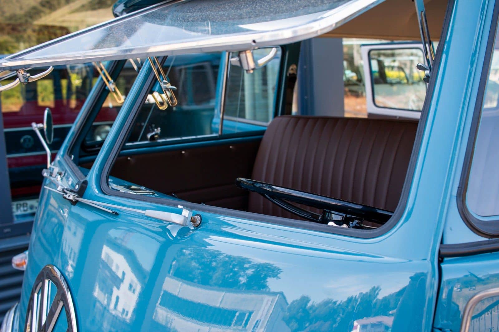 Volkswagen VW T1 Bulli Kombi 9 Sitzer Neu "Made in Germany" foto 3