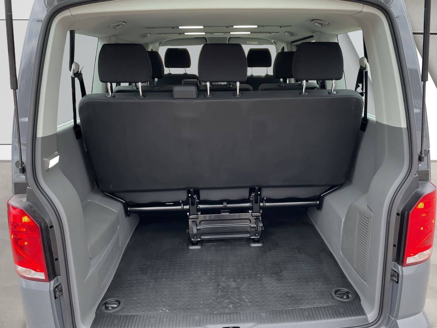 Volkswagen T6 Caravelle FWD 2.0 EU6d TDI Trendline 8-Sitze  foto 9