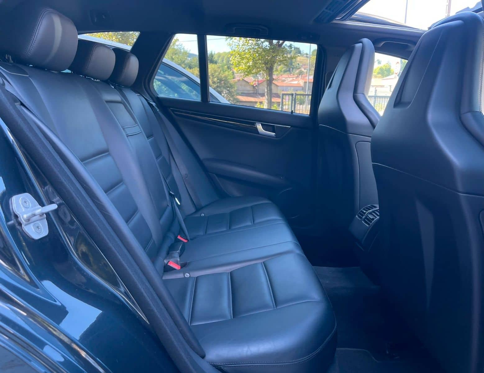 Mercedes-Benz C 63 AMG T *KAMERA*SHD*AMG-Sitze* foto 5