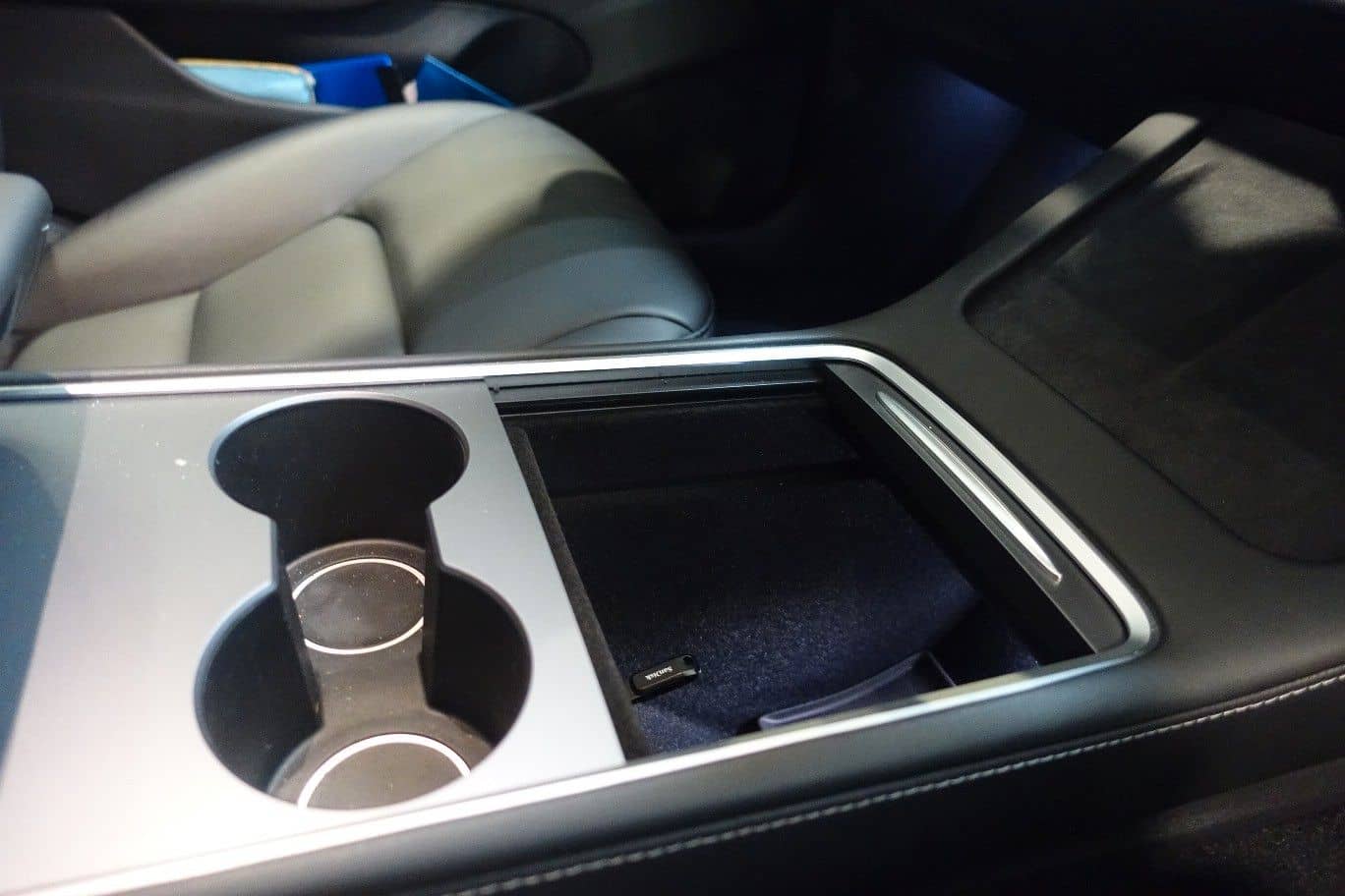 Tesla Model 3+AHK nahezu neu kaufen auch Tesla an foto 14