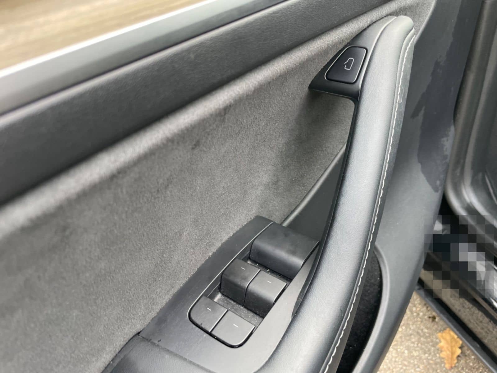 Tesla Model Y Basis RWD Garantie 1.Hand foto 20