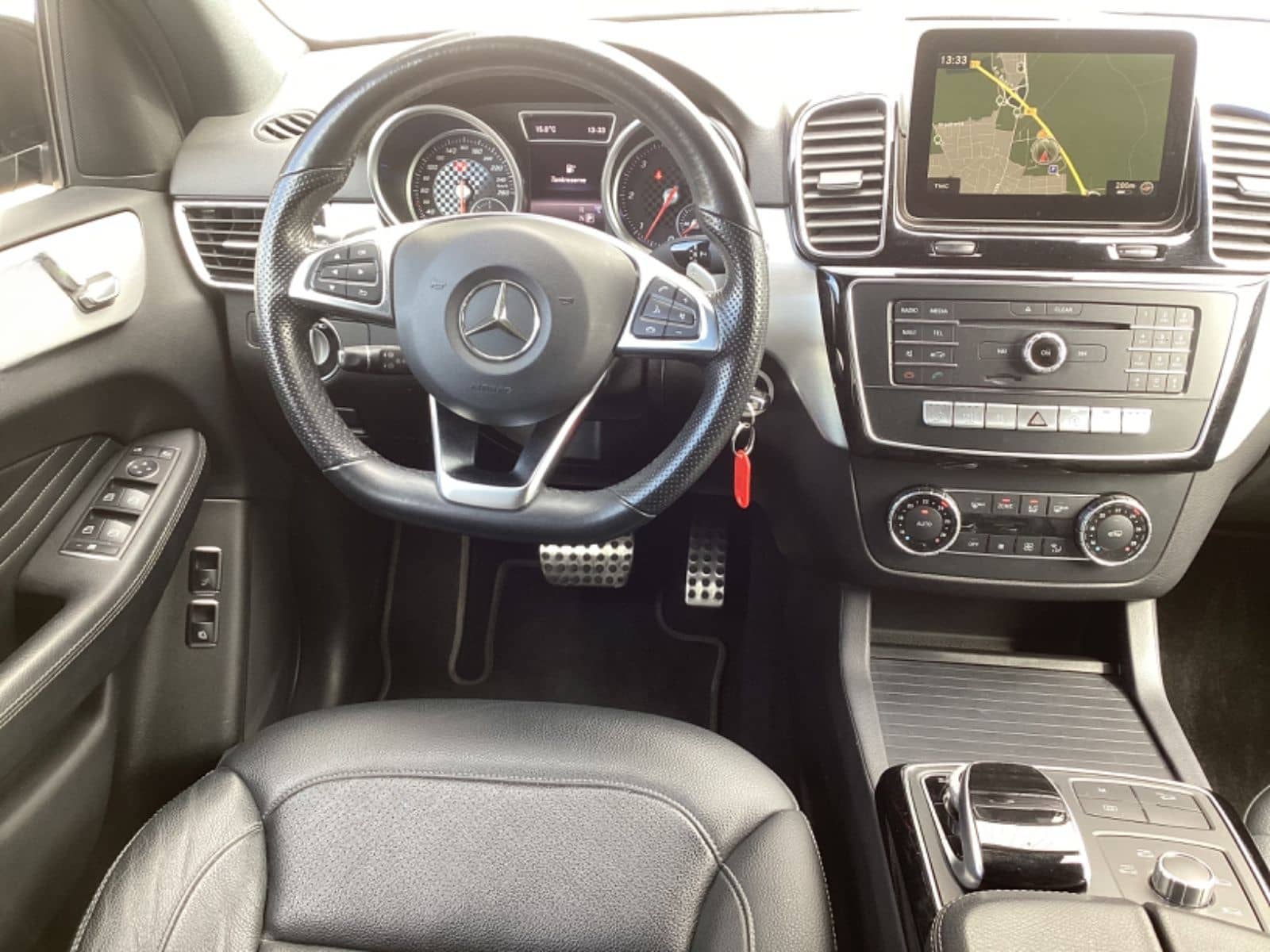 Mercedes-Benz GLE 350 d 4MaticAMG,LederStandheizNaviTempSitzh foto 13