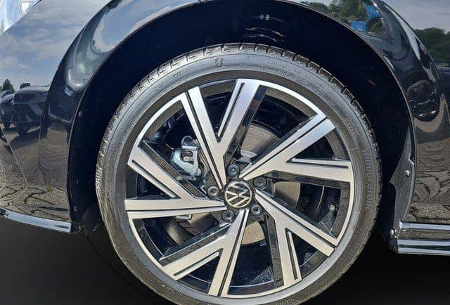 Volkswagen Golf VIII Variant 2.0 TSI 4MOTION DSG R-Line Spo foto 18