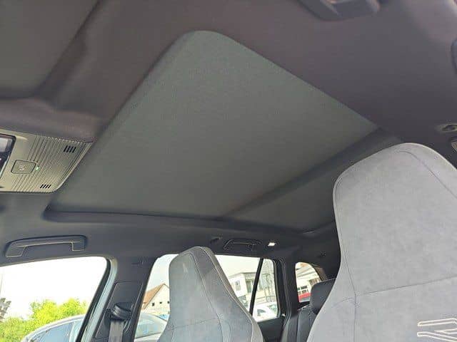 Volkswagen Golf VIII Variant 2.0 TSI 4MOTION DSG R-Line Spo foto 23