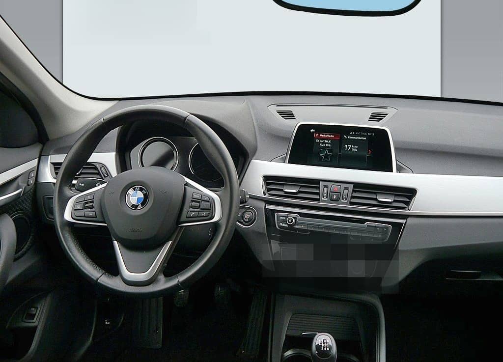 BMW X1 sDrive18d Advantage +NAVI+SHZ+LED+PDC+LM+ foto 4