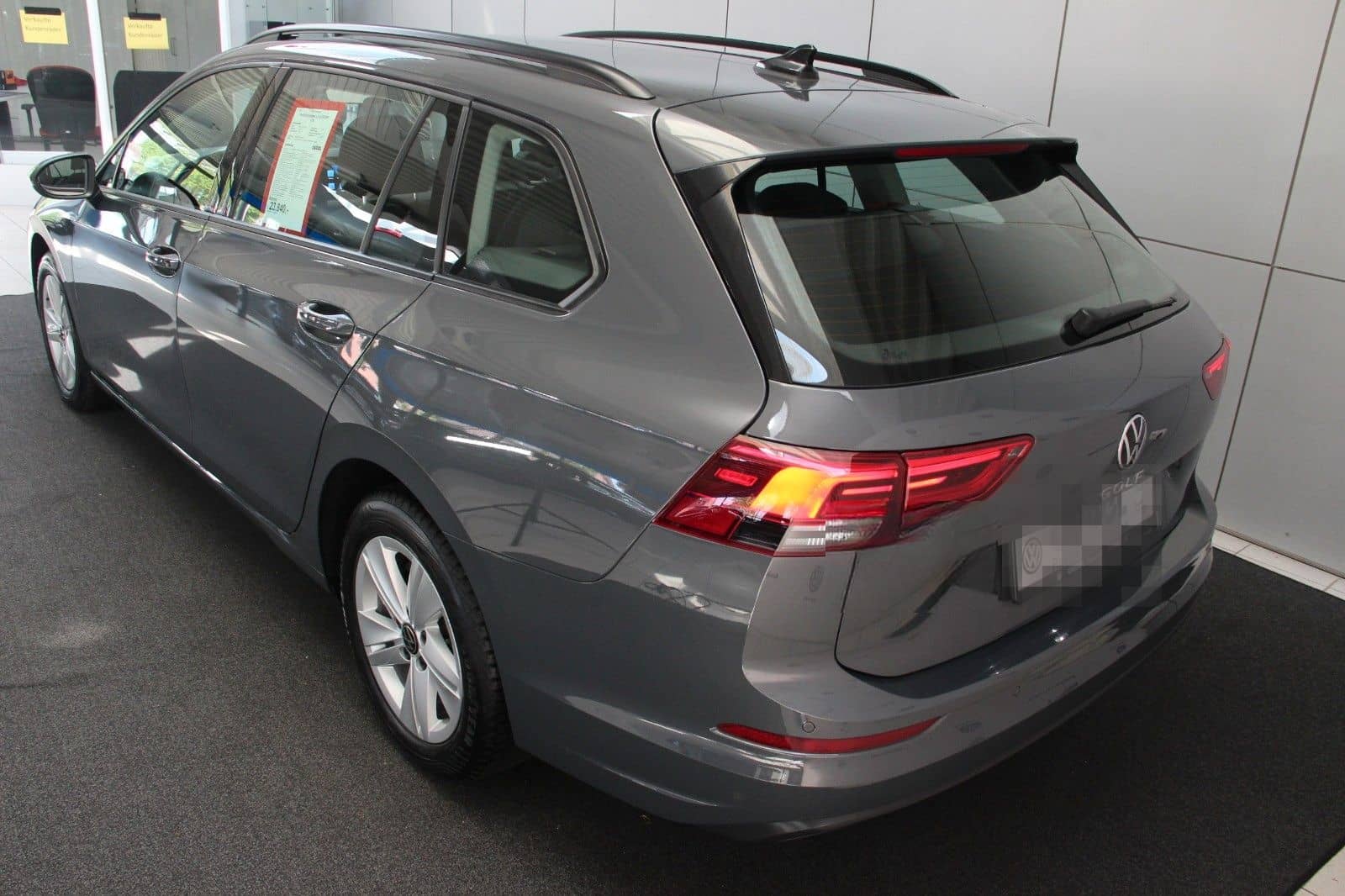 Volkswagen Golf 8 1.5 TSI"Life"LED AHK Nav LaneASS App foto 6