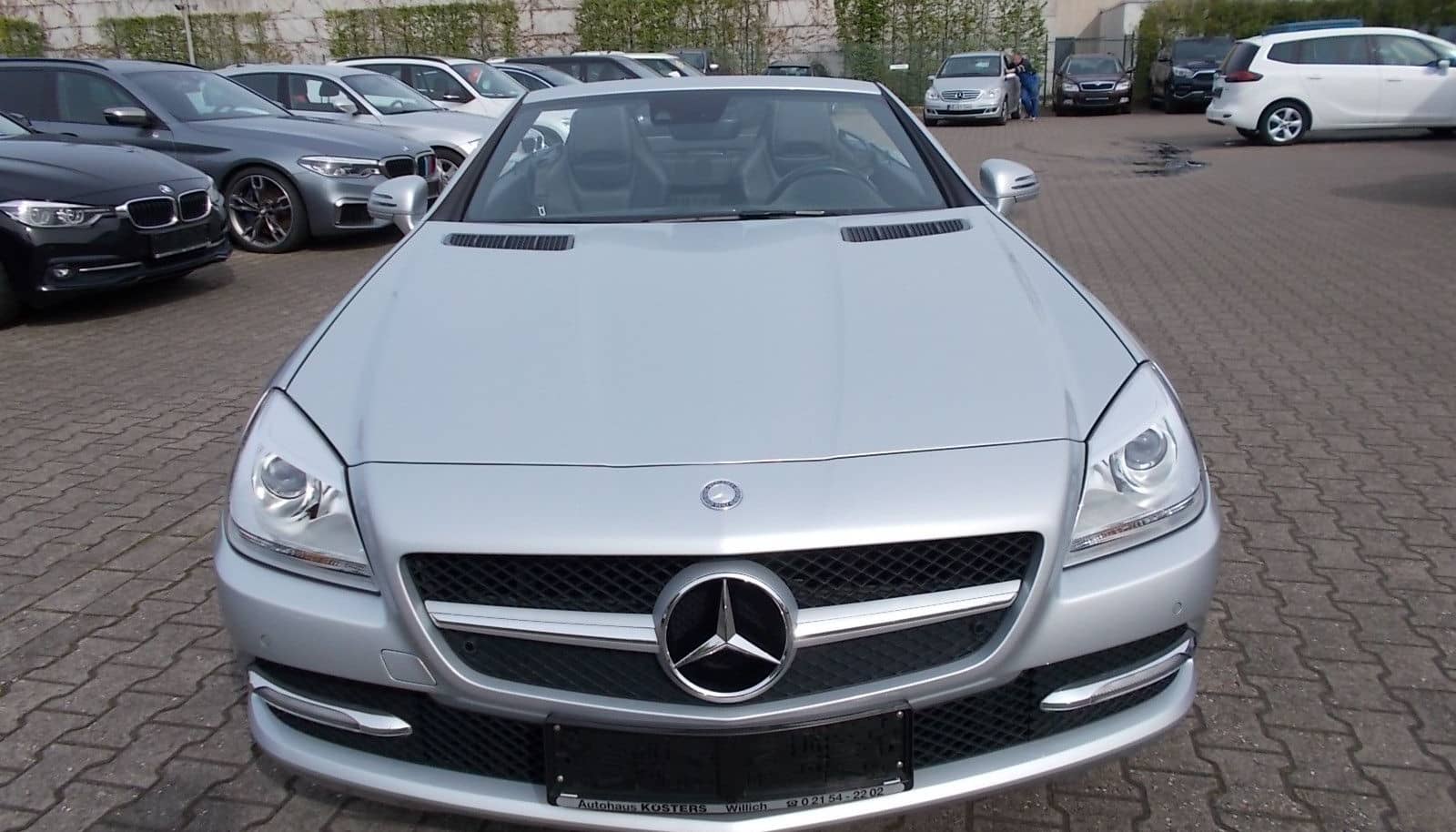 Mercedes-Benz SLK 250 BE  Navi Leder Sportsitze Parksensoren foto 2