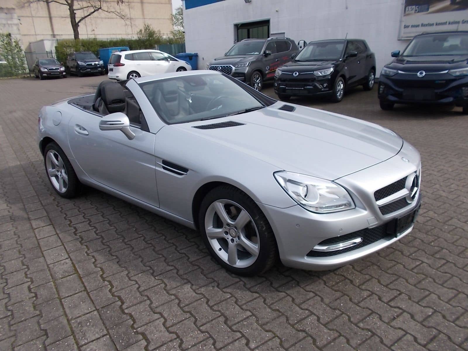 Mercedes-Benz SLK 250 BE  Navi Leder Sportsitze Parksensoren foto 3