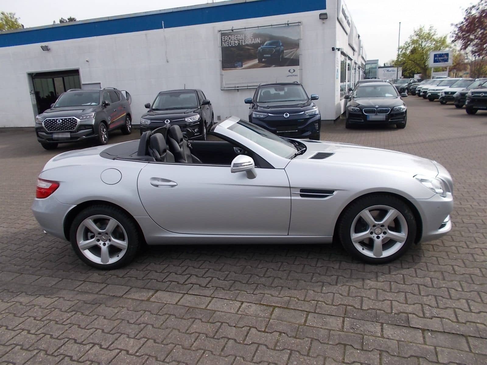 Mercedes-Benz SLK 250 BE  Navi Leder Sportsitze Parksensoren foto 4