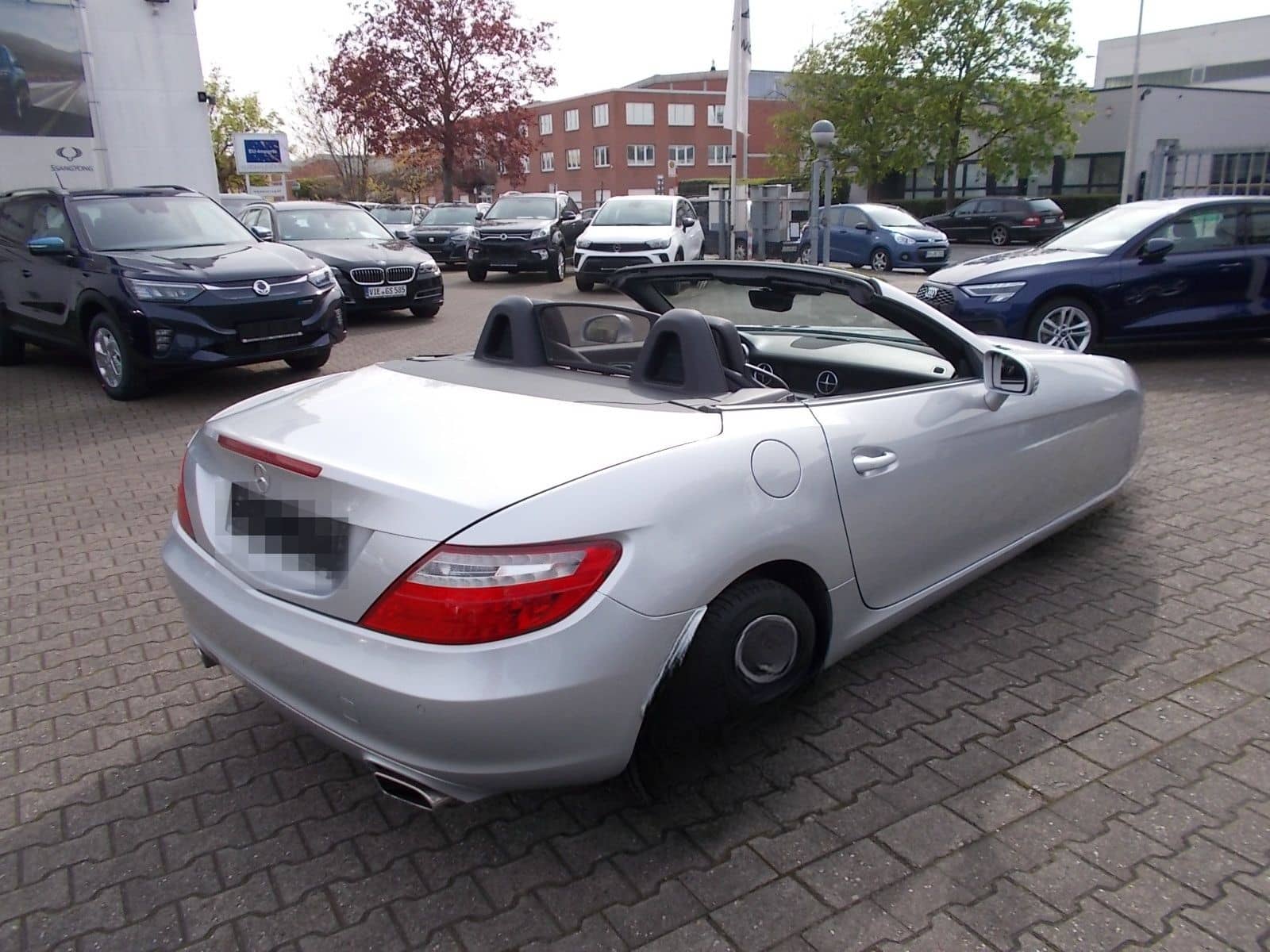Mercedes-Benz SLK 250 BE  Navi Leder Sportsitze Parksensoren foto 5