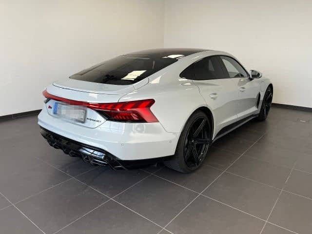 Audi RS e-tron GT quattro foto 5