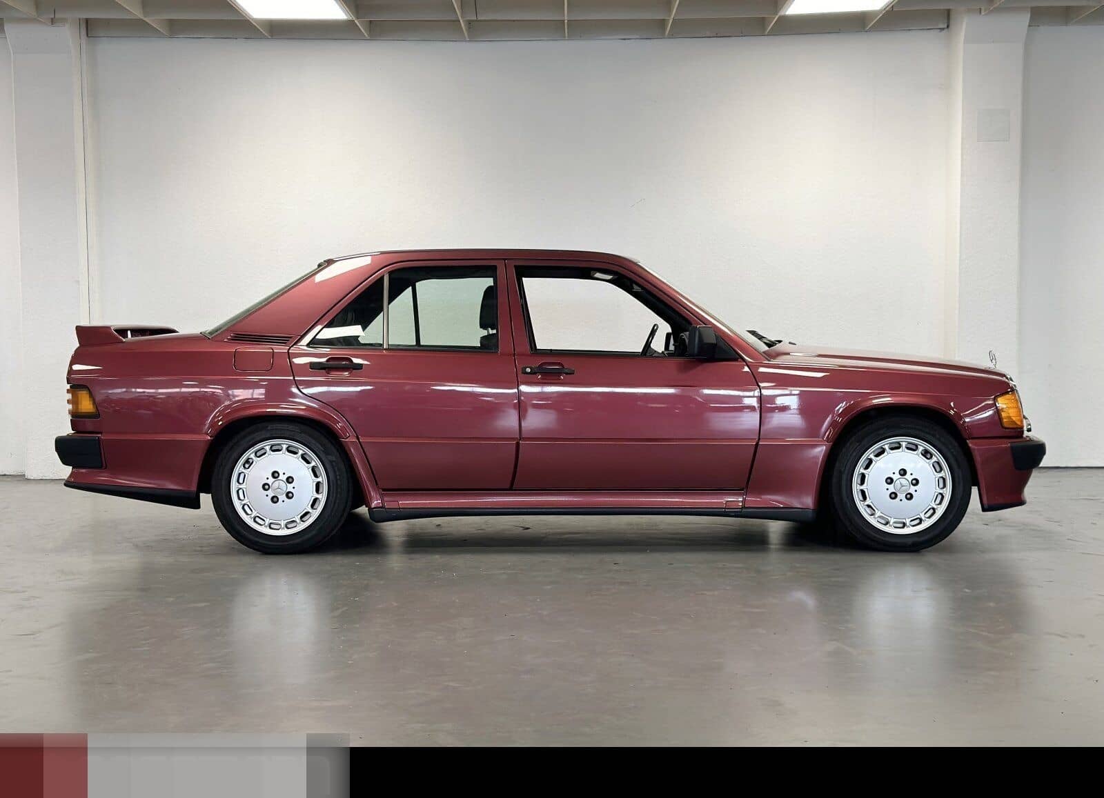 Mercedes-Benz 190 E 2.5-16 KAT Limousine - W201 foto 2