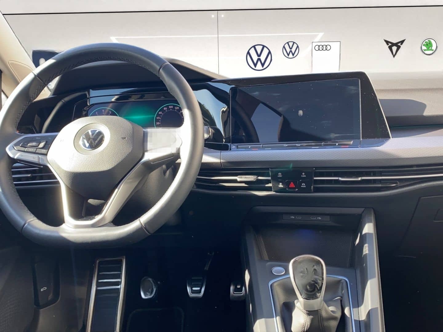 Volkswagen Golf VIII Active 1.5TSI 6-Gang AHK,SHZ,RFK,DAB+, foto 13