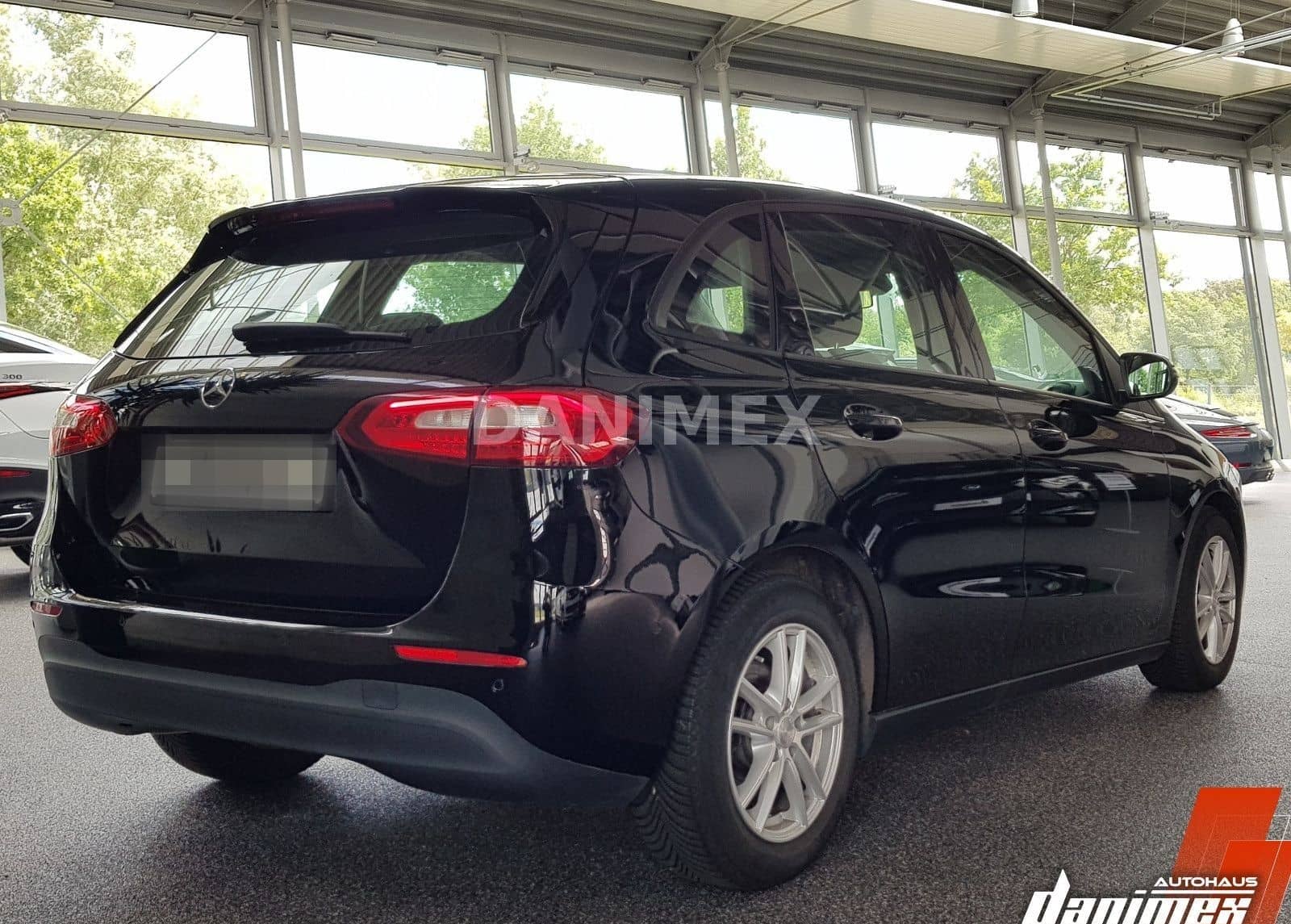 Mercedes-Benz B200d Automatik Navi Sitzhzg. DAB Business Temp. foto 5