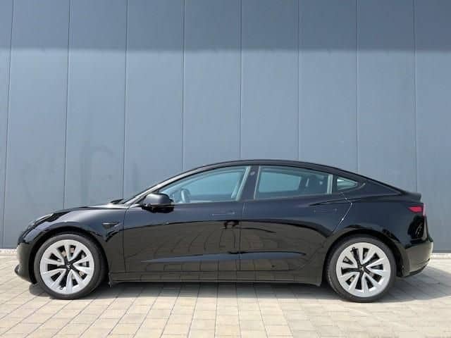 Tesla Model 3 Standard Range Plus RWD Dt. Modell TOP foto 1