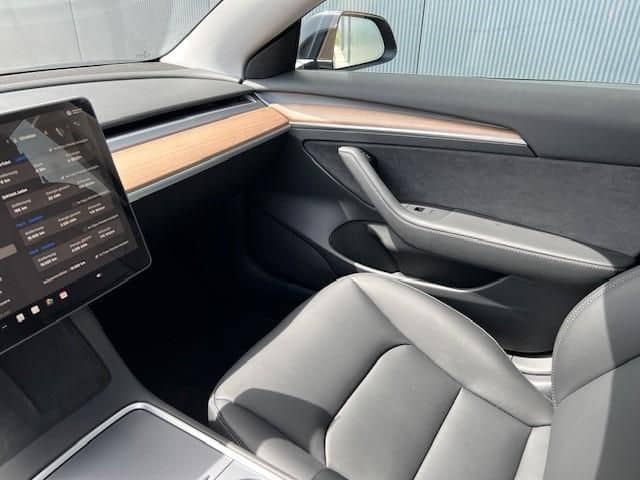 Tesla Model 3 Standard Range Plus RWD Dt. Modell TOP foto 12