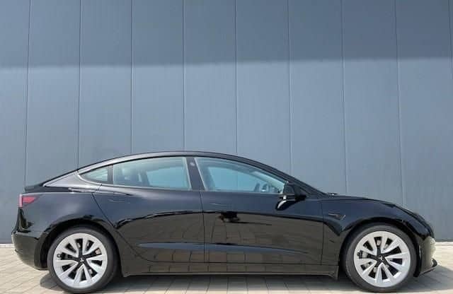 Tesla Model 3 Standard Range Plus RWD Dt. Modell TOP foto 4