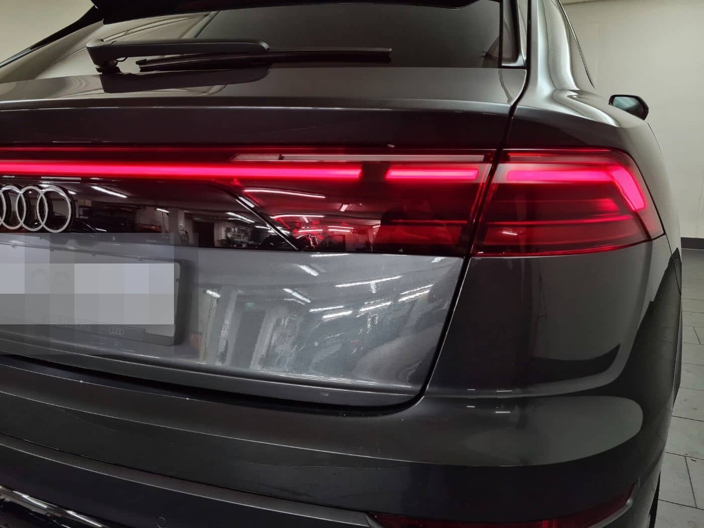 Audi Q8 SUV 50 TDI quattro Luft Laser Pano ACC foto 14