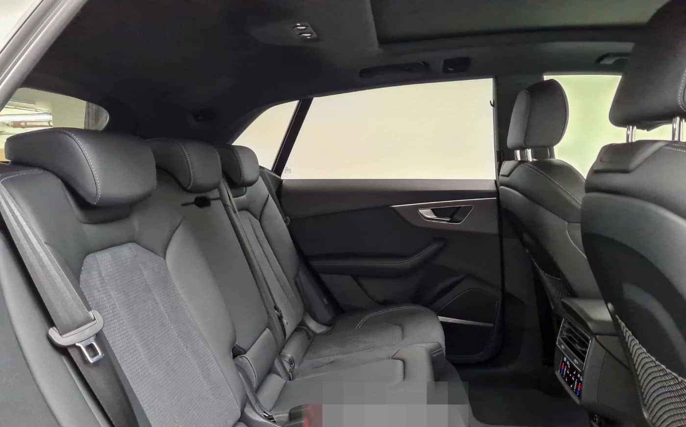 Audi Q8 SUV 50 TDI quattro Luft Laser Pano ACC foto 16