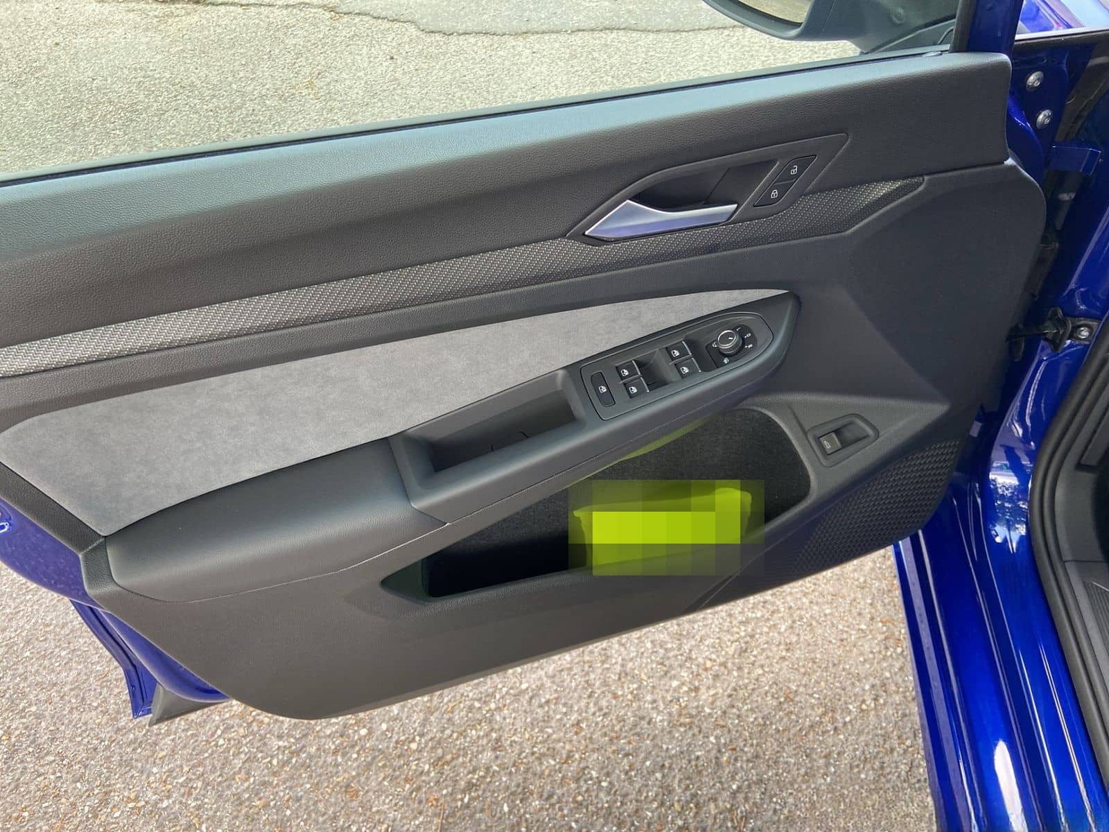 Volkswagen Golf R Variant 2.0 TSI 4Motion 235 kW (320 PS) foto 12