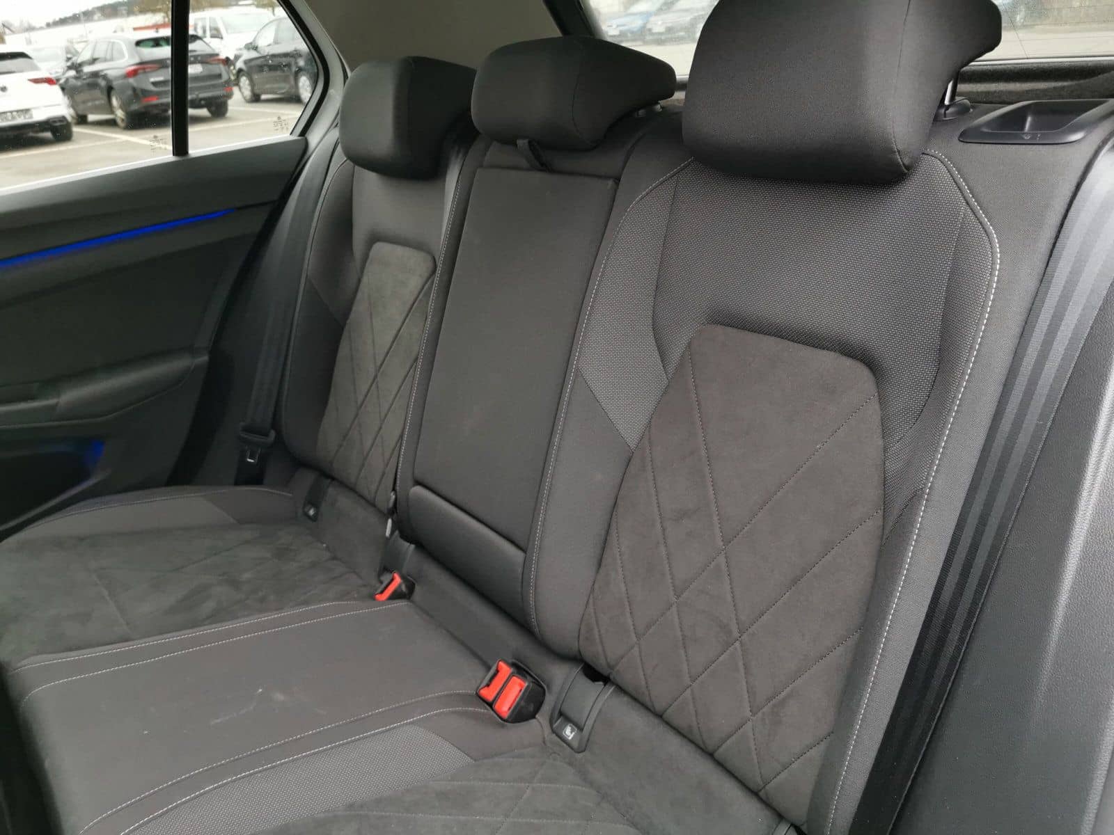 Volkswagen Golf Style 1.5 TSI LED AHK ACC Navi RearView foto 13