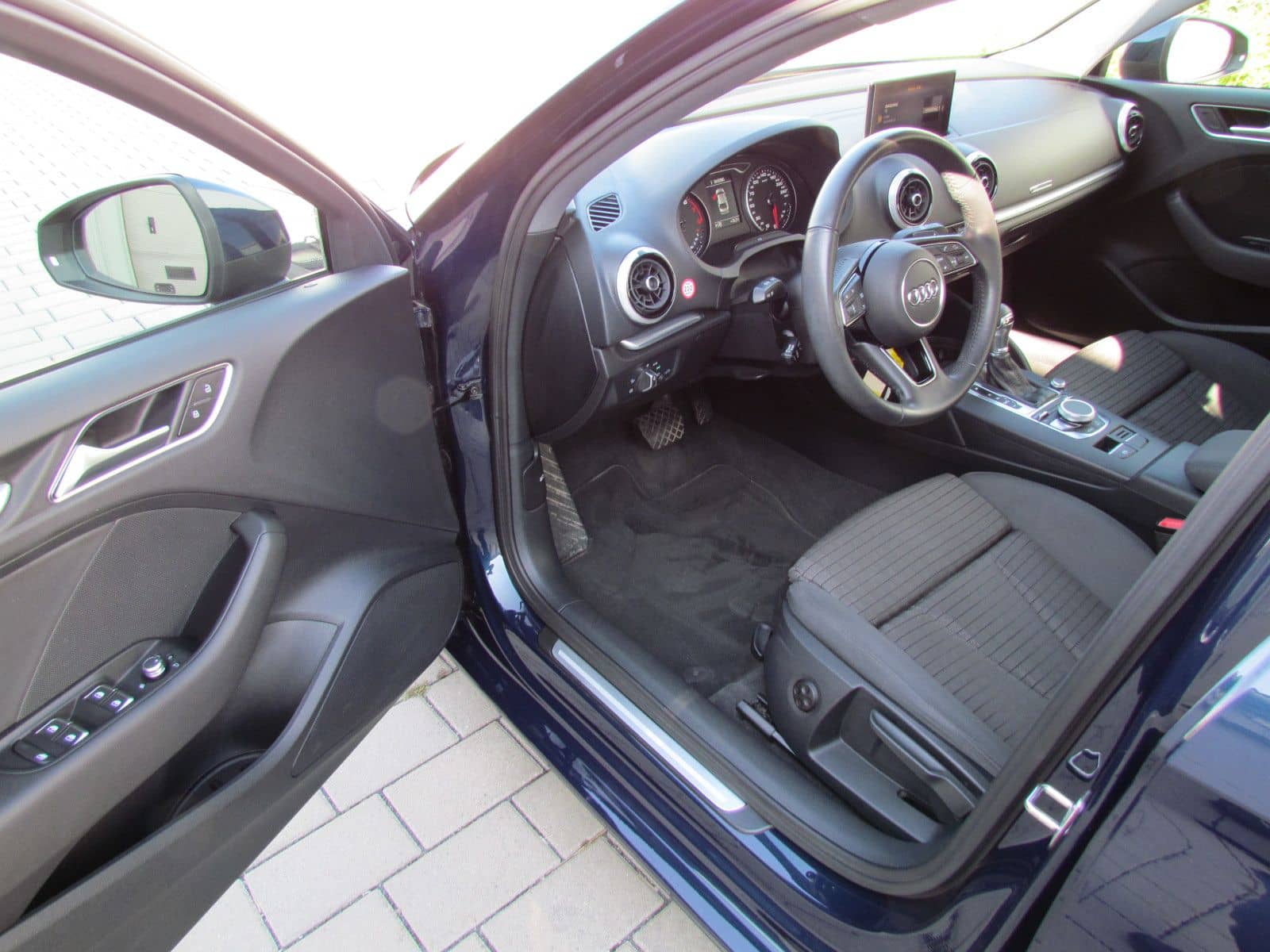 Audi A3 Limousine 35 TFSI sport/ACC/Sitzheizung/MMI foto 9