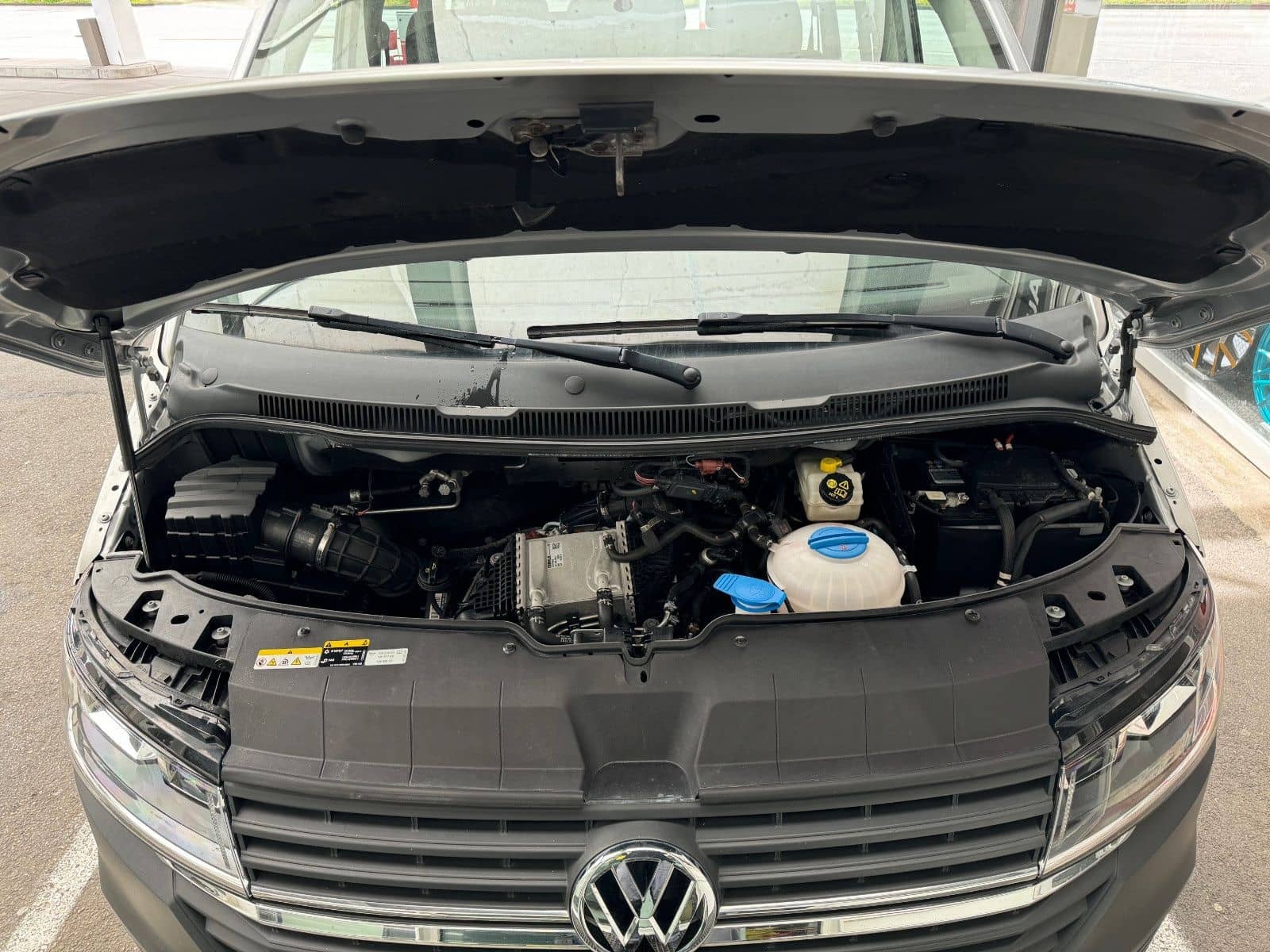 Volkswagen T6.1 2,0 TDI DSG Transporter Kombi LR AHK 9 Sitz foto 13