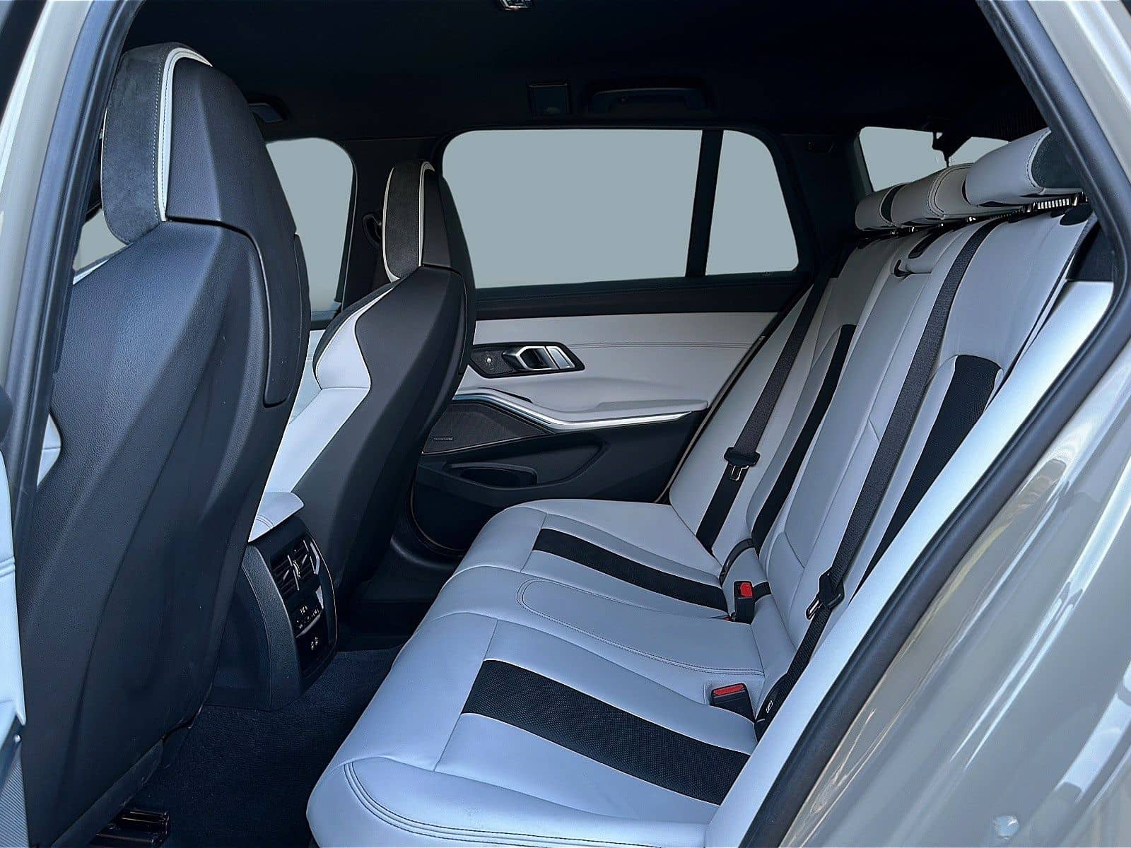 BMW M3 Touring M xDrive - IND. MODEGRAU *VERMITTLUNG foto 8