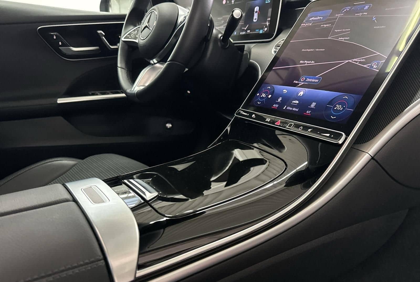Mercedes-Benz C 200 ENp 62000 Advanced Plus SHD Memory AHK foto 13