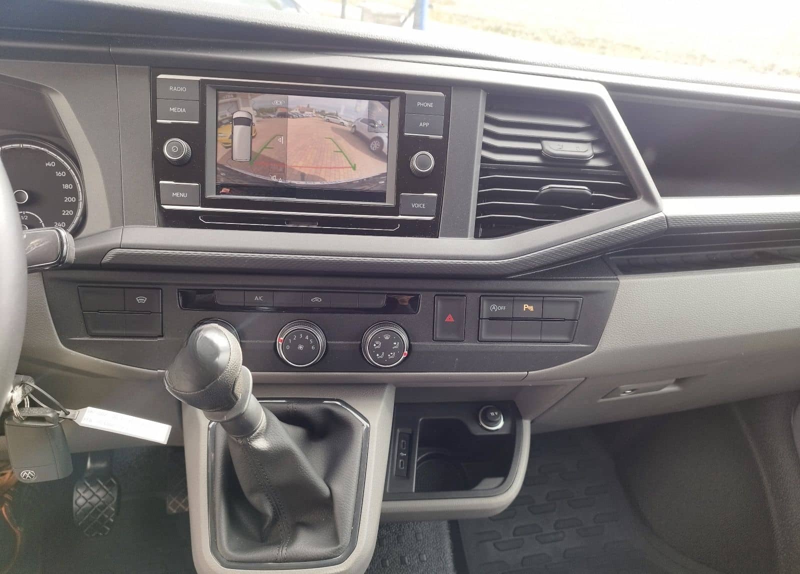 Volkswagen T6 Transporter Mixto foto 19