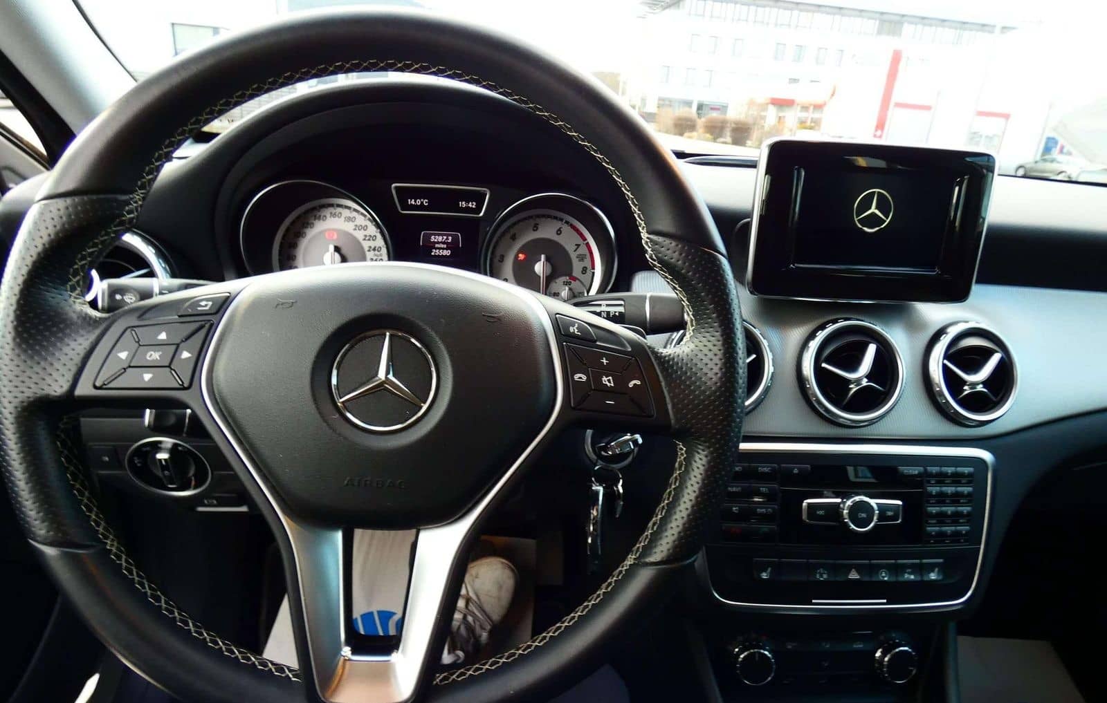 Mercedes-Benz GLA 200 GLA -Klasse (BM 156) foto 14