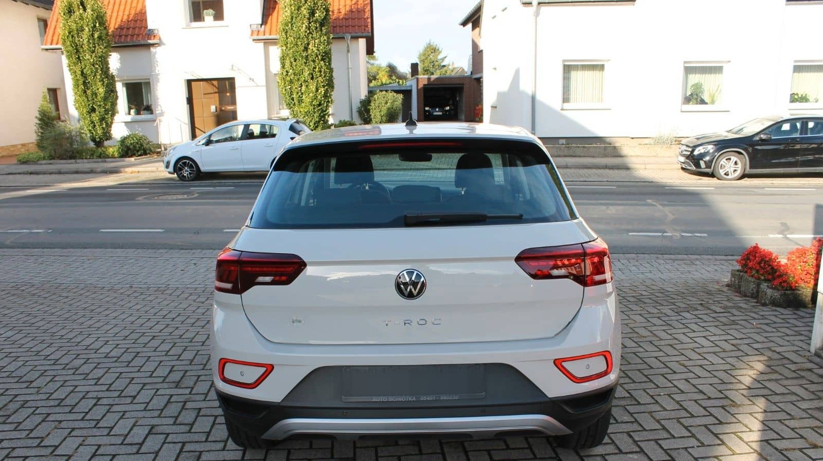 Volkswagen T-Roc 1,0 TSi - Klima-PDC-Navi(App-Connect) foto 4