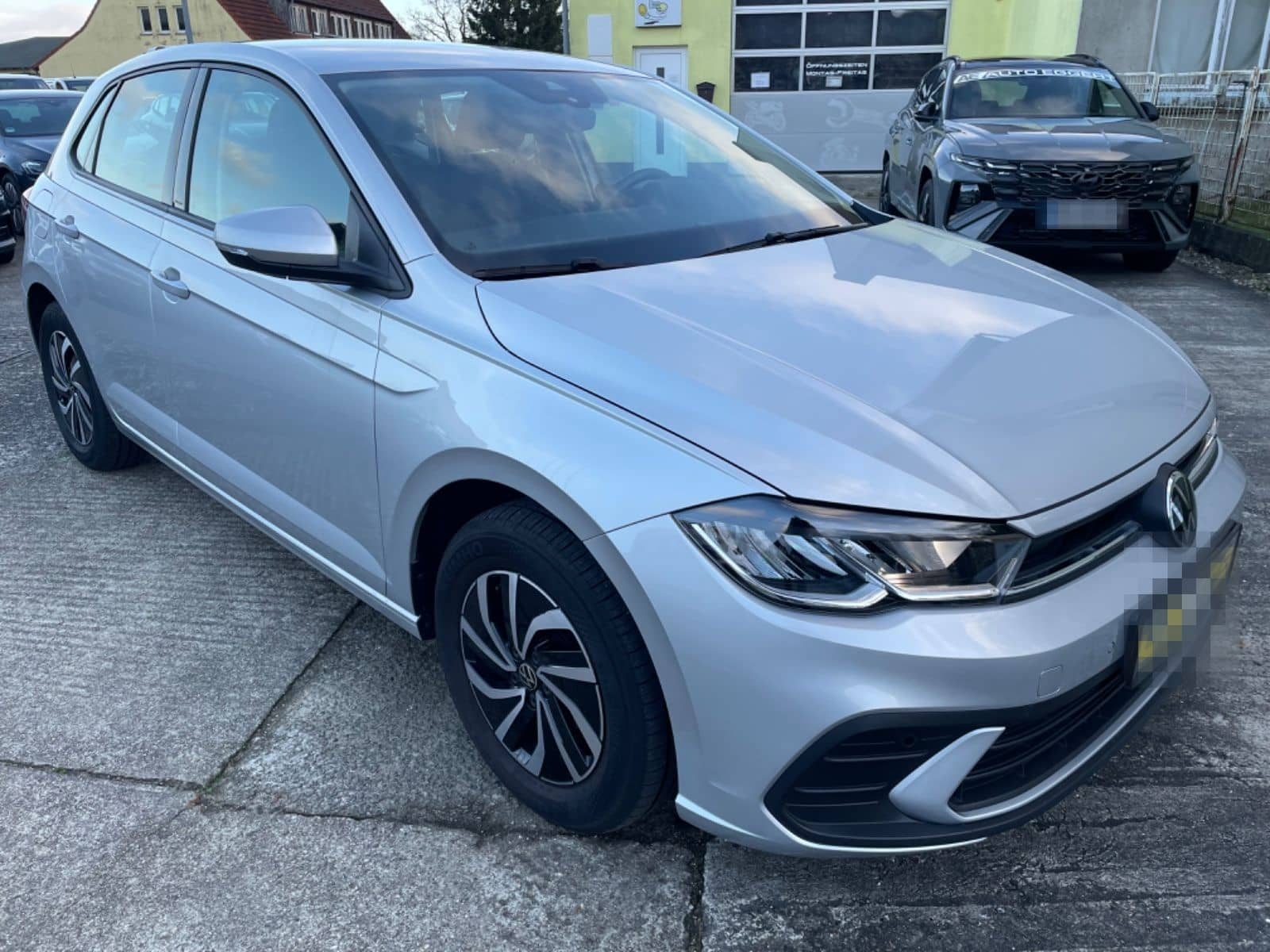 Volkswagen Polo VI Life LED / ACC / PDC foto 3