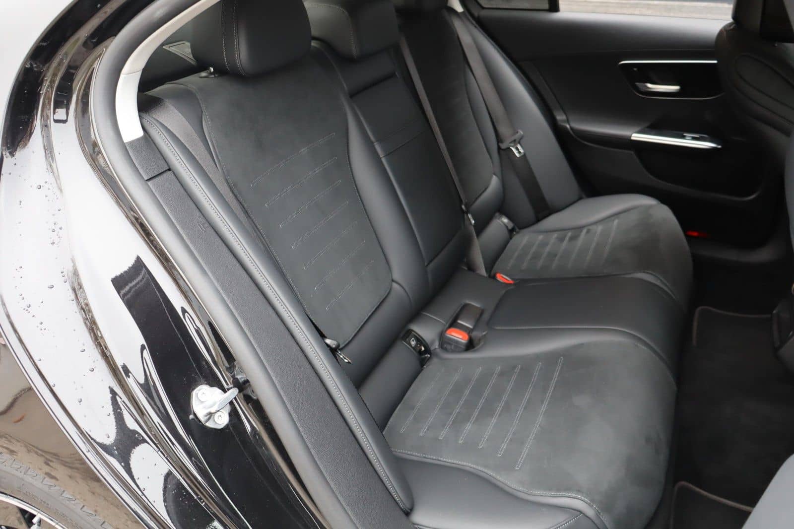 Mercedes-Benz C 220 C -Klasse Lim. AMG Line//LED/Schiebedach/ foto 16