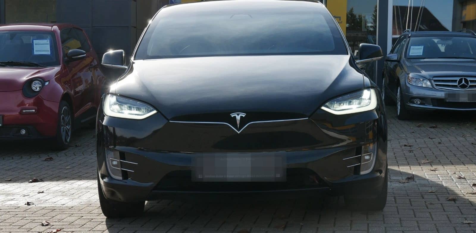 Tesla Model X Dual 6 Sitze*Navi*AHK*90,62% SOH foto 2