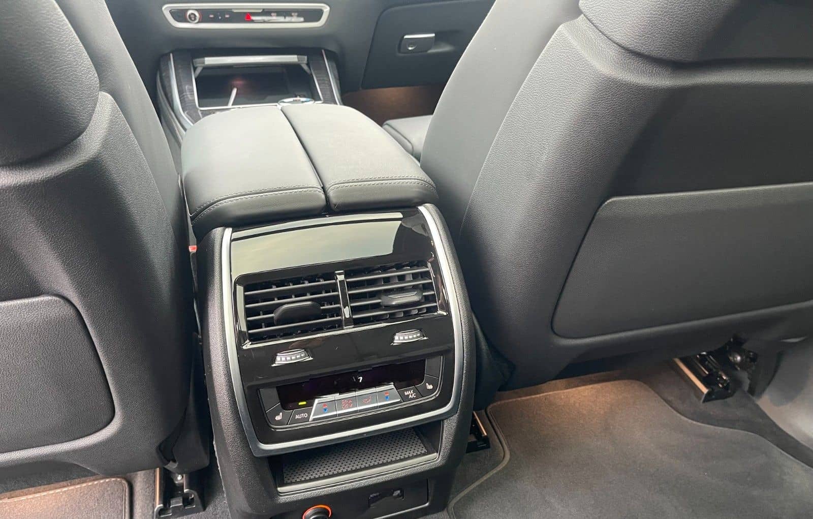 BMW X7 xDrive 40 d M Sport 22 Zoll Pano HeatUP Kamer foto 18